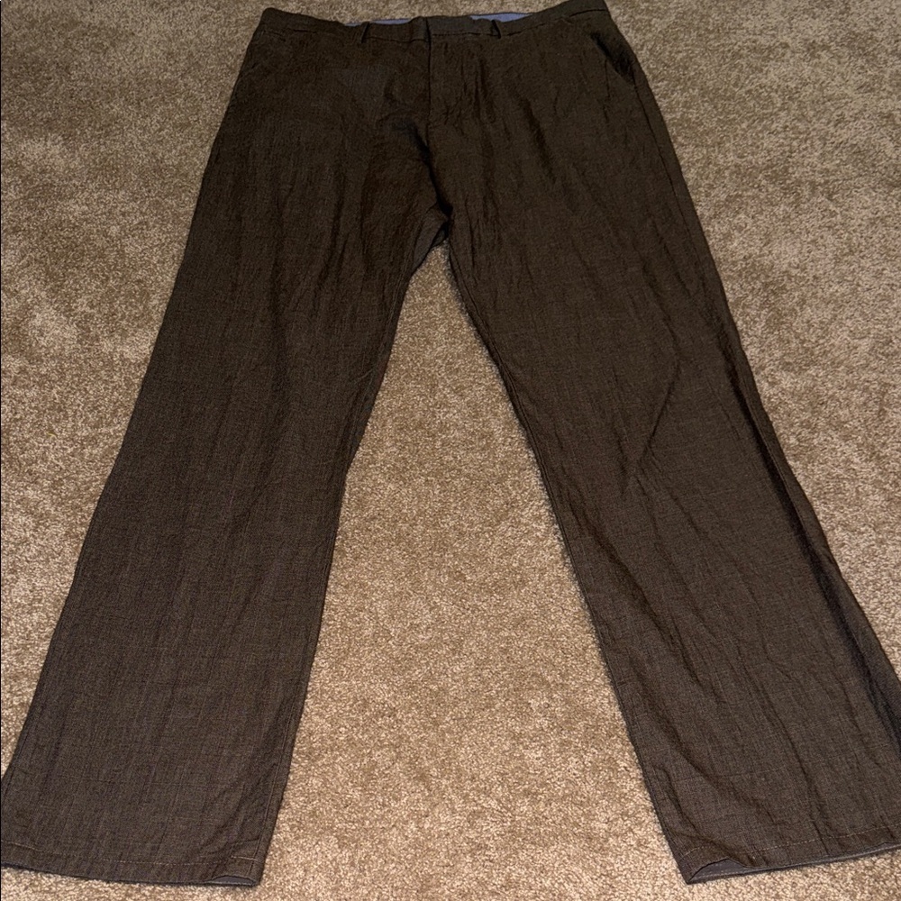 Banana Republic Charcoal Men's Dress Pants - size 34x34. B9